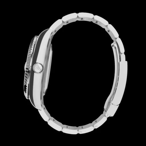 Rolex Sky-Dweller: 42 mm, Oystersteel and white gold with a bright black dial and an Oyster bracelet, m336934-0007